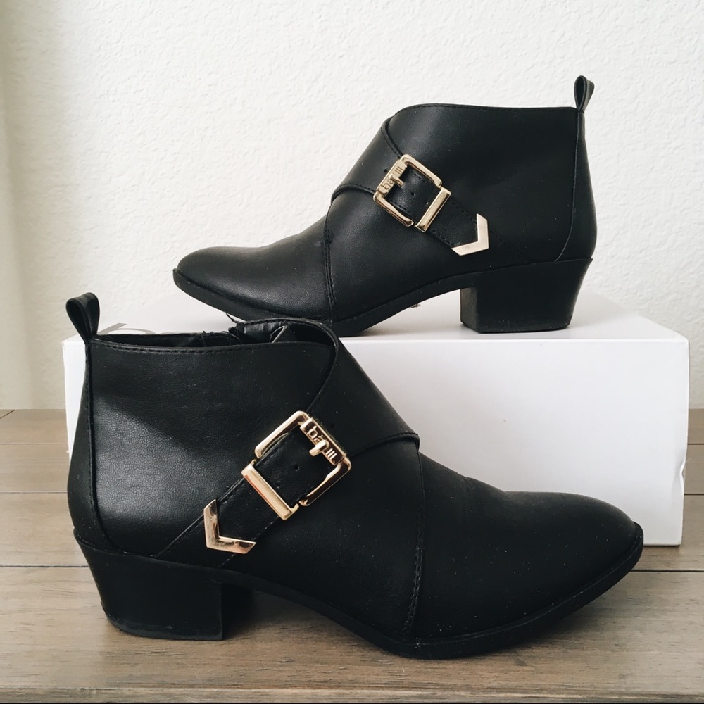Bar ||| womens booties